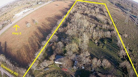 Photo of 7515 Cemetery Road, Manvel, TX 77578 (MLS # 39622339)