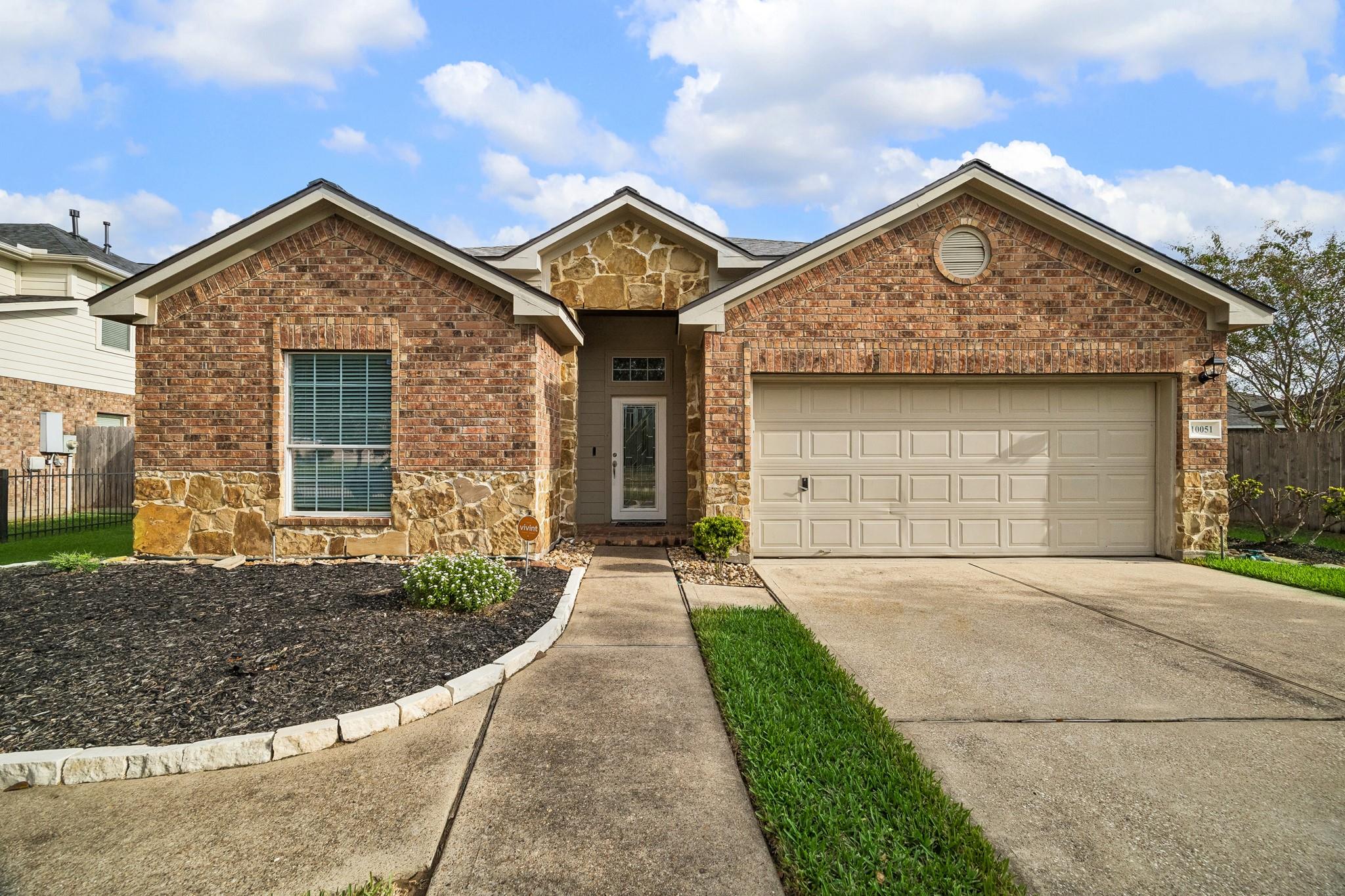 10051 Lynnwood Drive