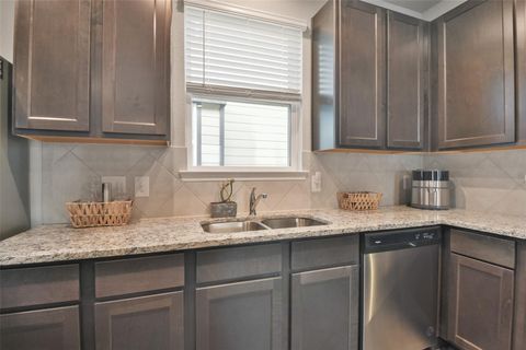 Tiny photo for 14012 Paddlefish Drive, Conroe, TX 77384 (MLS # 16897736)