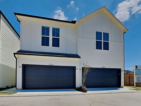 Photo of 2604 Turner Quinn Way, Houston, TX 77091 (MLS # 87510361)