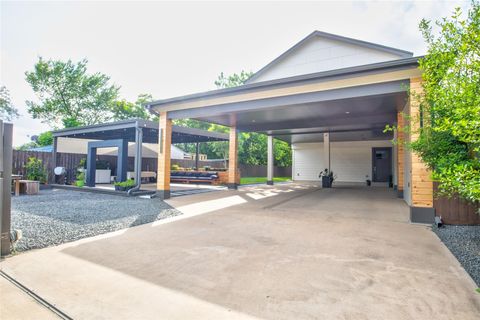Tiny photo for 7314 Iwo Jima Road, Houston, TX 77033 (MLS # 85407282)
