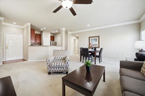 Photo of 2400 Mccue Road #460, Houston, TX 77056 (MLS # 62410306)