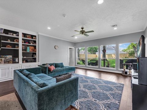 Homes For Sale - 1523 Plantation Drive<br/> Fort Bend County, Richmond, TX 77406