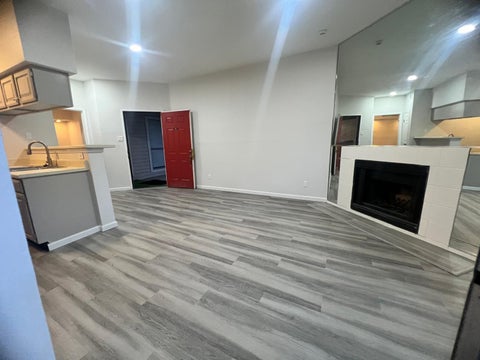 Photo of 10855 Meadowglen Lane #903, Houston, TX 77042 (MLS # 61274103)