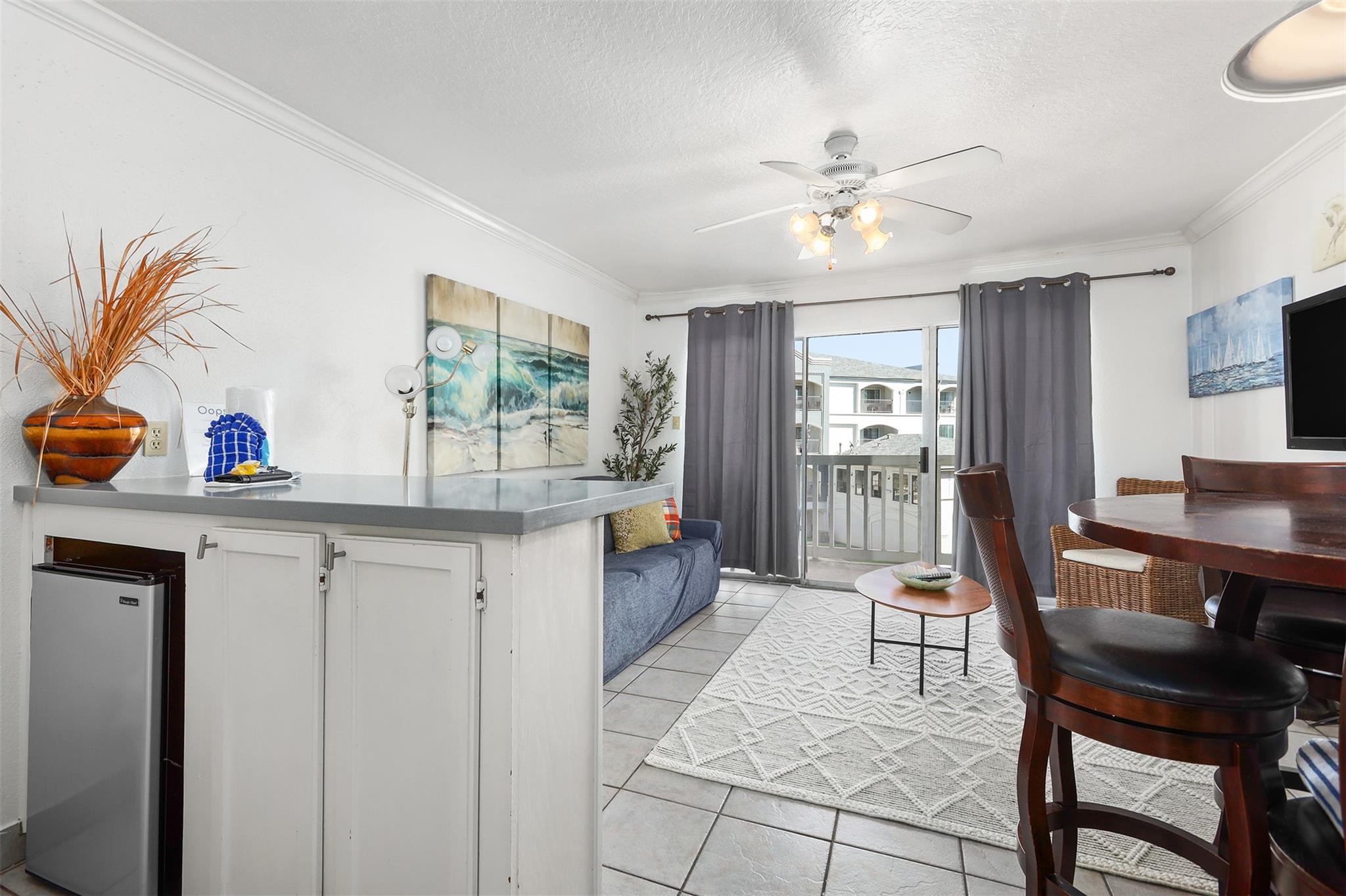 6300 Seawall Boulevard 3221