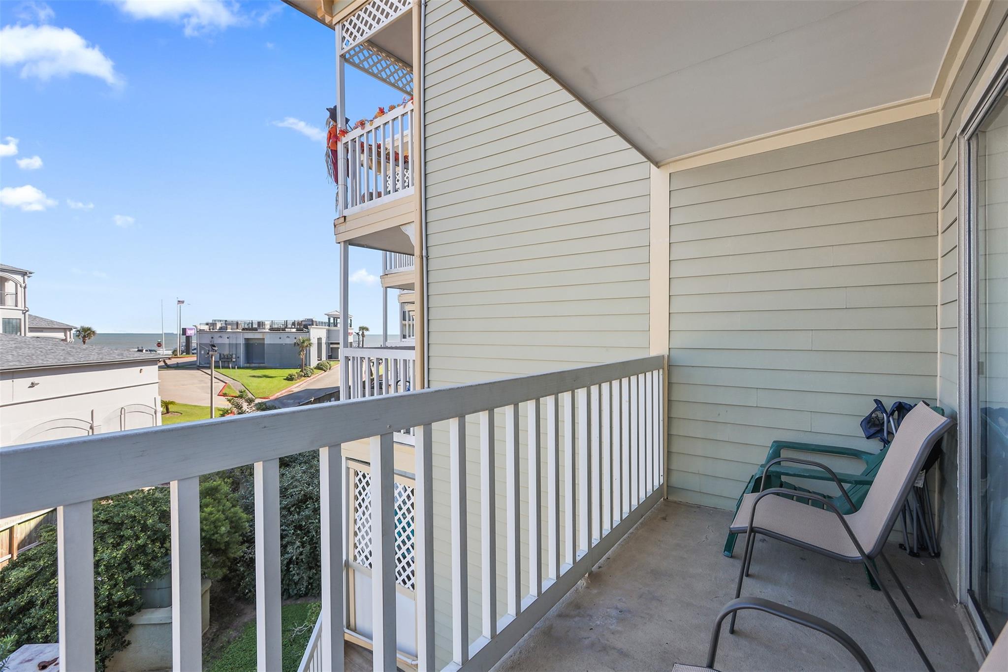 6300 Seawall Boulevard 3221