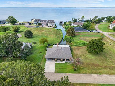 Photo of 292 Echo Lane, Livingston, TX 77351 (MLS # 84664403)