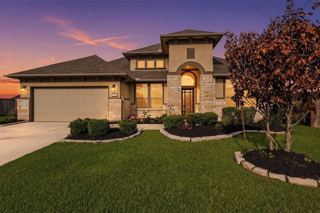 Photo of 31322 Little Garden Court, Hockley, TX 77447 (MLS # 84310613)