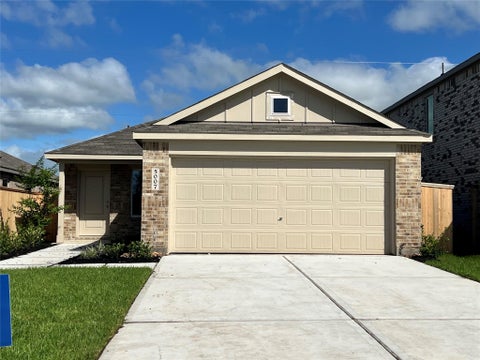 Homes For Sale - 5007 Palamedes Swallowtail Lane<br/> Needville, TX 77461