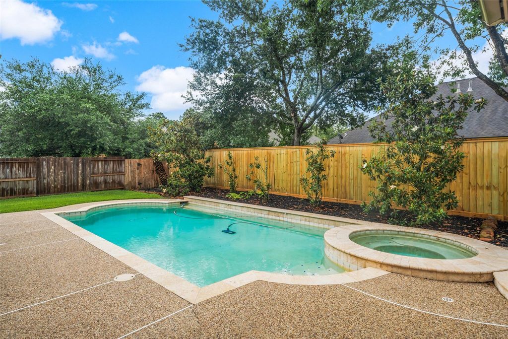 Photo of 6014 Shady Birch Hollow, Houston, TX 77345 (MLS # 63765961)