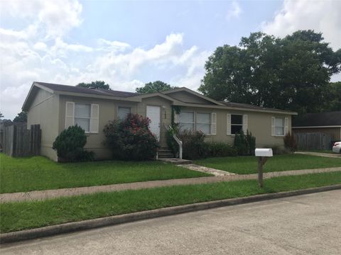 Photo of 11939 Greenrock Lane, Houston, TX 77044 (MLS # 80436035) Photo of 11939 Greenrock Lane, Houston, TX 77044 (MLS # 80436035)