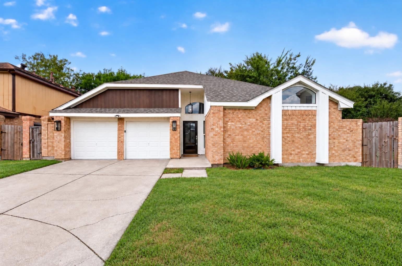 7842 Micheline Circle