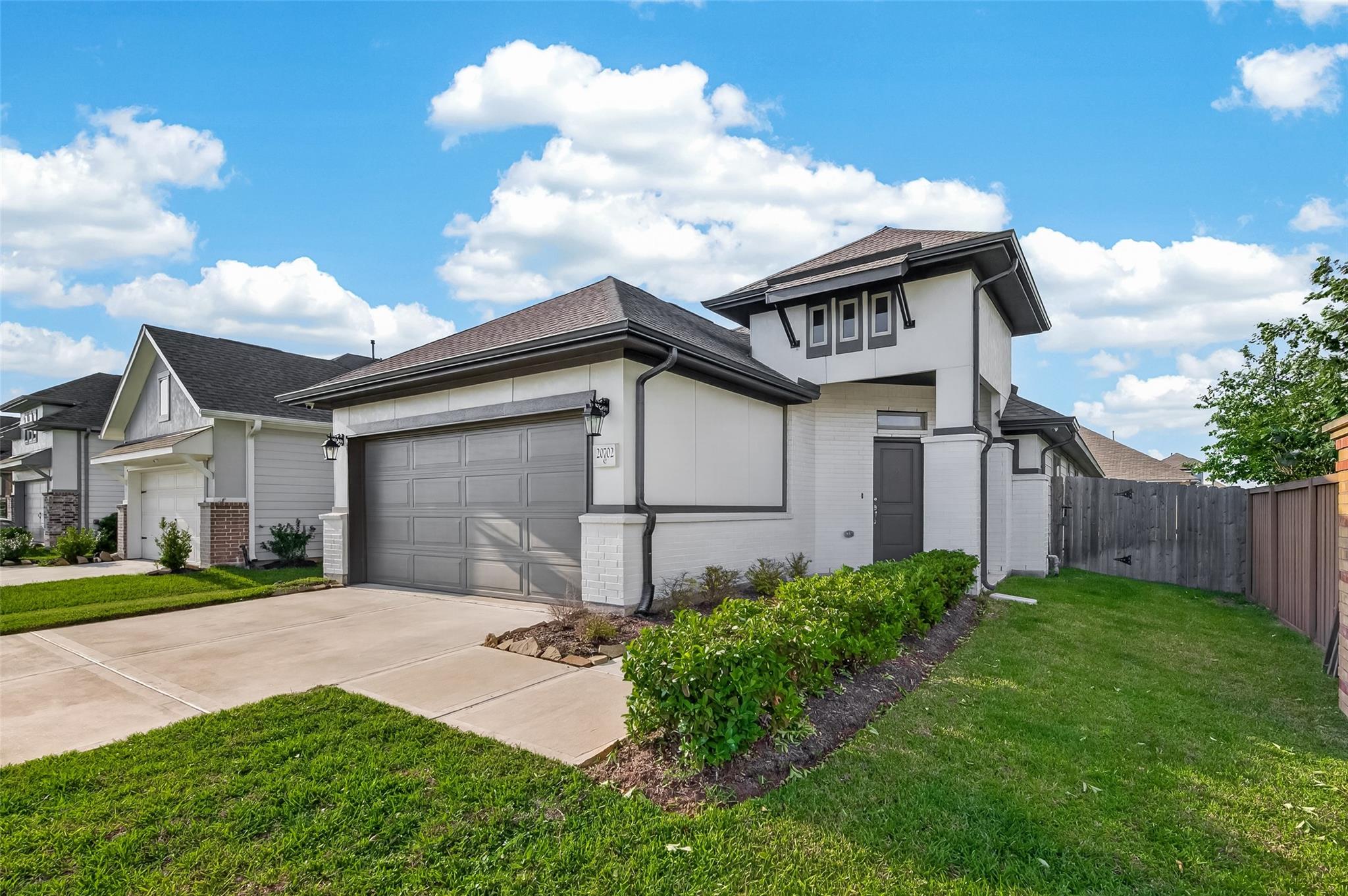 20702 Wilde Redbud Trail