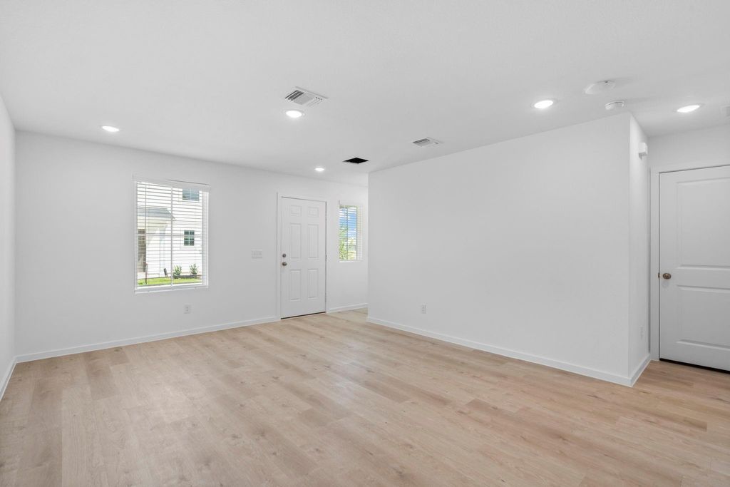 Photo of 30524 Wolfburn Street, Waller, TX 77484 (MLS # 2827927)