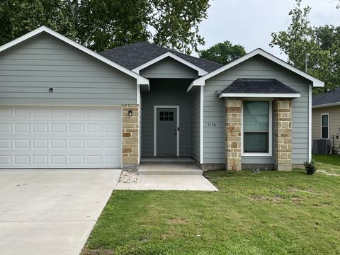 Photo of 1116 Washington Street, Columbus, TX 78934 (MLS # 57703460)