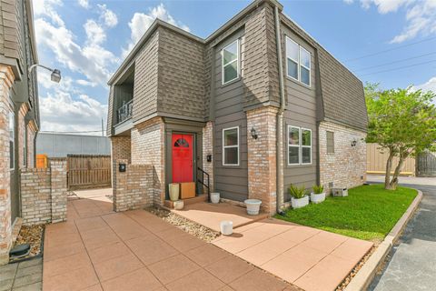 Photo of 5922 Fairdale Lane Ln #C, Houston, TX 77057 (MLS # 97463692)