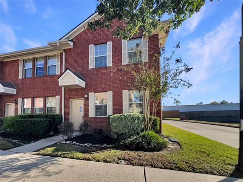 Photo of 2217 Kemah Village Drive, Kemah, TX 77565 (MLS # 15298783)