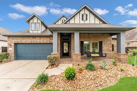 Photo of 2406 Avenue A, Katy, TX 77493 (MLS # 80585007)