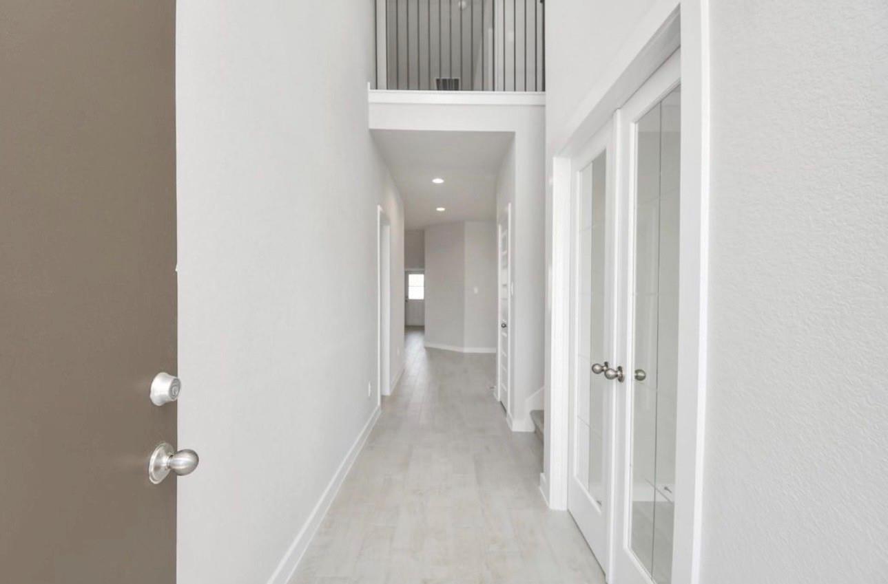 14923 Royal Leaf Drive