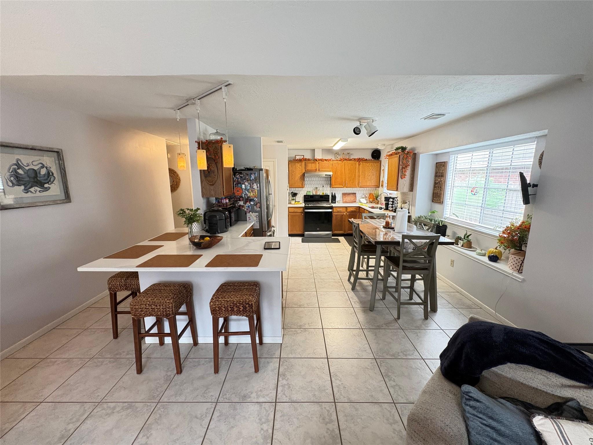 4325 Spoonbill Dr Drive