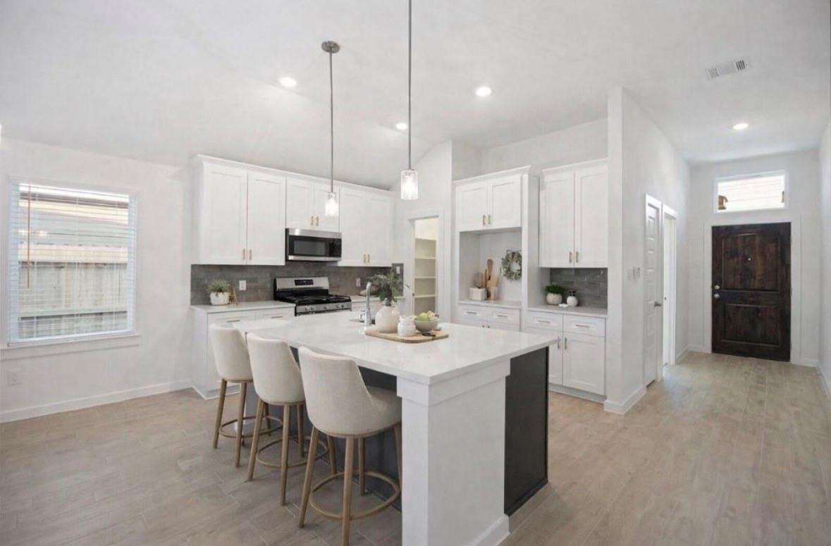 410 Zeus Mountains Dr