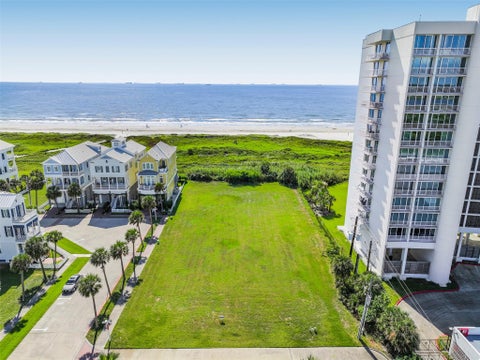 Photo of 805 Ramsar Road, Galveston, TX 77550 (MLS # 97267599)