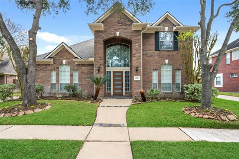 Photo of 5622 Lake Place Dr, Houston, TX 77041 (MLS # 27218175)