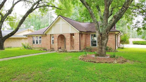 Photo of 1806 Southwood Drive, Woodbranch, TX 77357 (MLS # 48140522)
