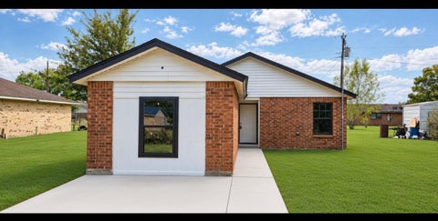 Photo of 733 Pine Avenue, Prairie View, TX 77445 (MLS # 66802924)