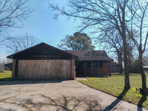 Photo of 186 Shelter Lane, Livingston, TX 77351 (MLS # 47557934)