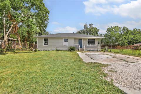 Photo of 234 Bay Oaks Drive, La Porte, TX 77571 (MLS # 59499388)