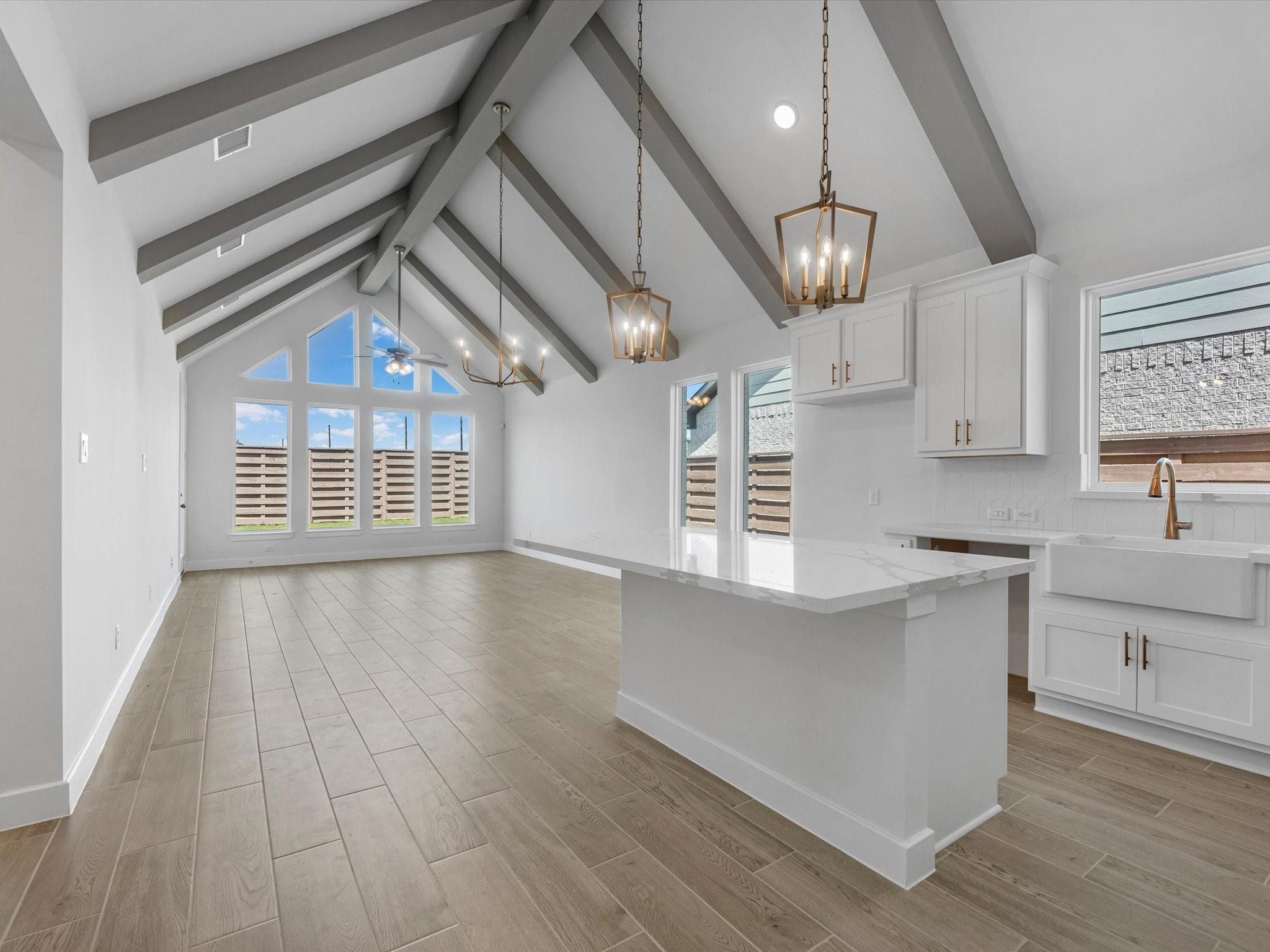 4614 Hydra Lane