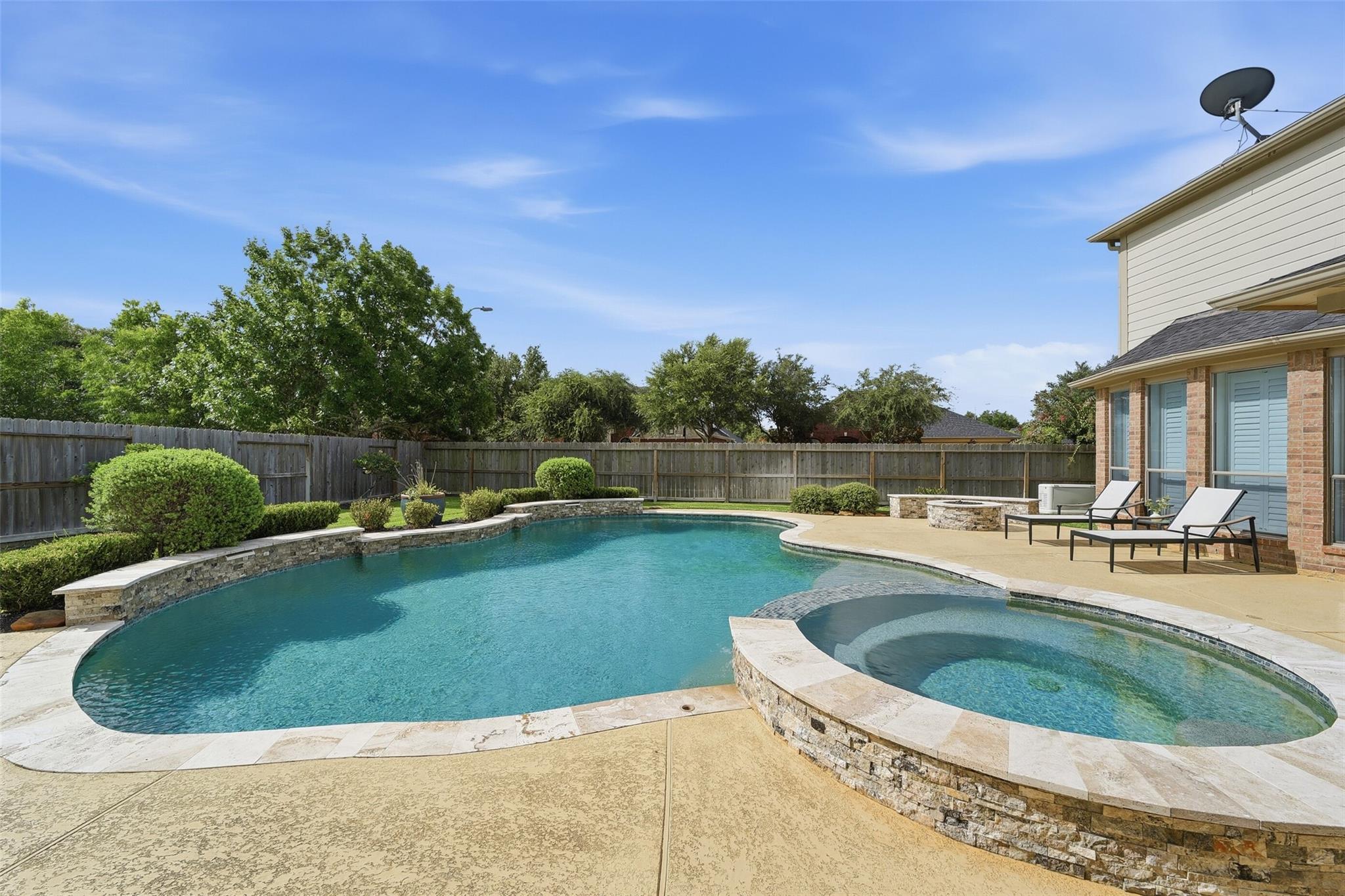 2815 Golden Larch Drive