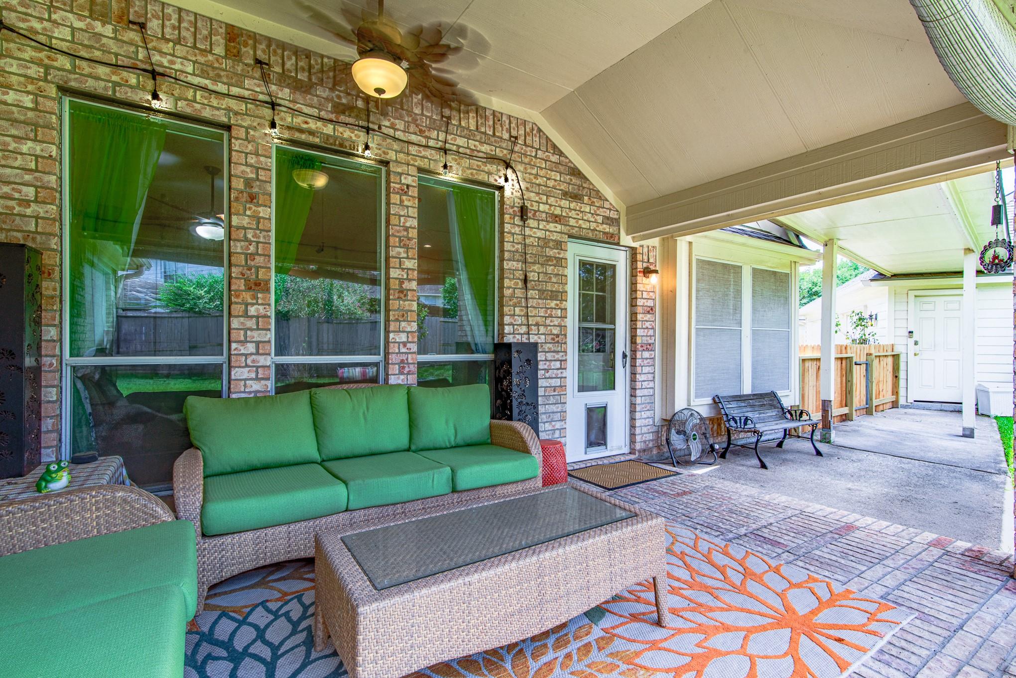 2207 Desert Vine Court