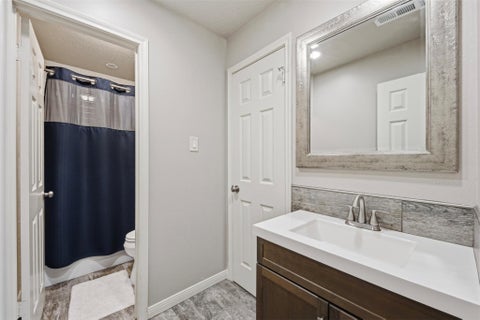 Tiny photo for 14707 Sandy Creek Drive, Houston, TX 77070 (MLS # 43716238)