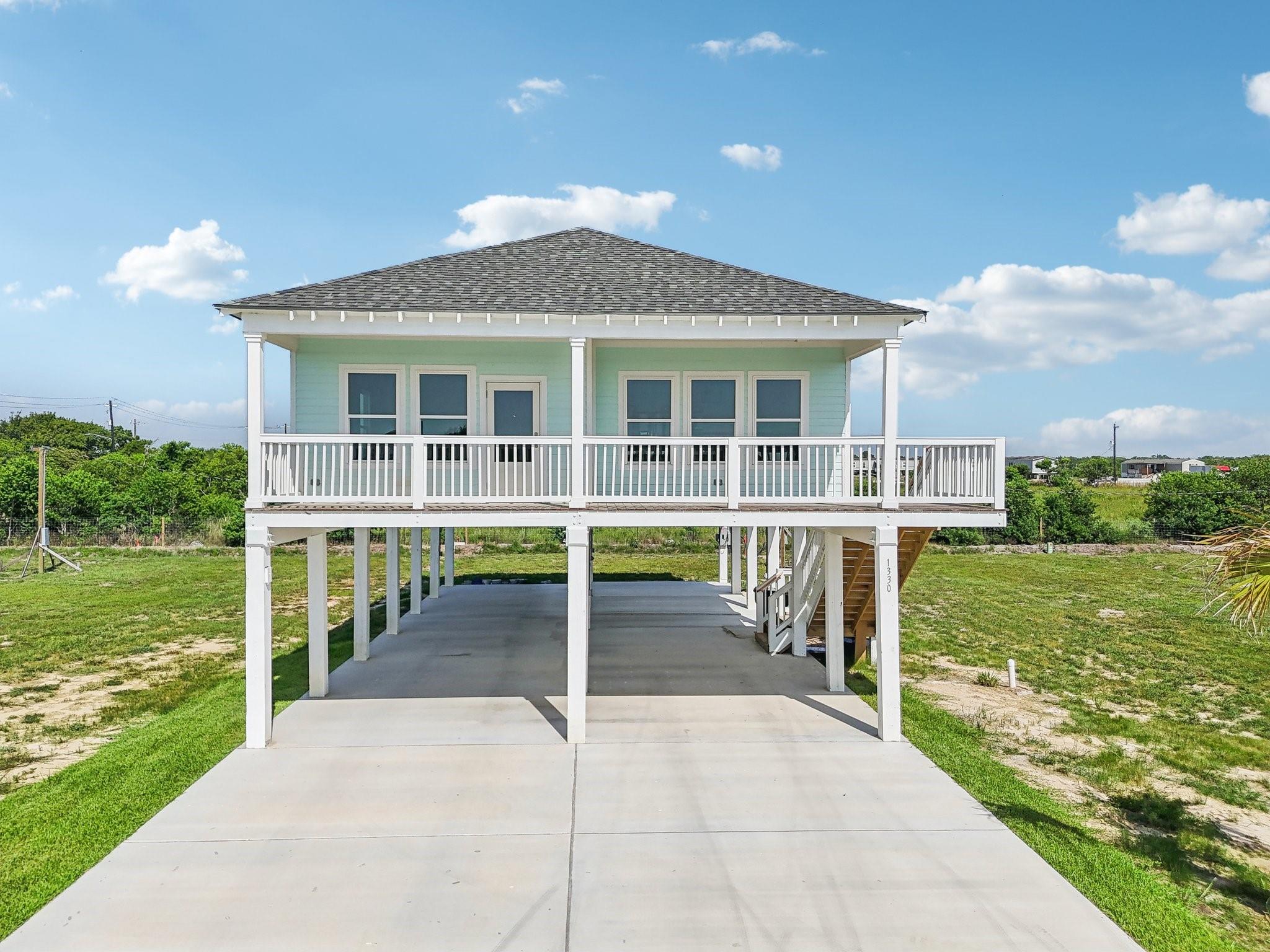 1339 Sapphire Palms Court