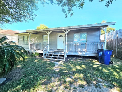 Photo of 3316 Texas Avenue, Texas City, TX 77590 (MLS # 20516507)