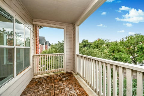 Photo of 1330 Old Spanish Trail #8301, Houston, TX 77054 (MLS # 71977855)