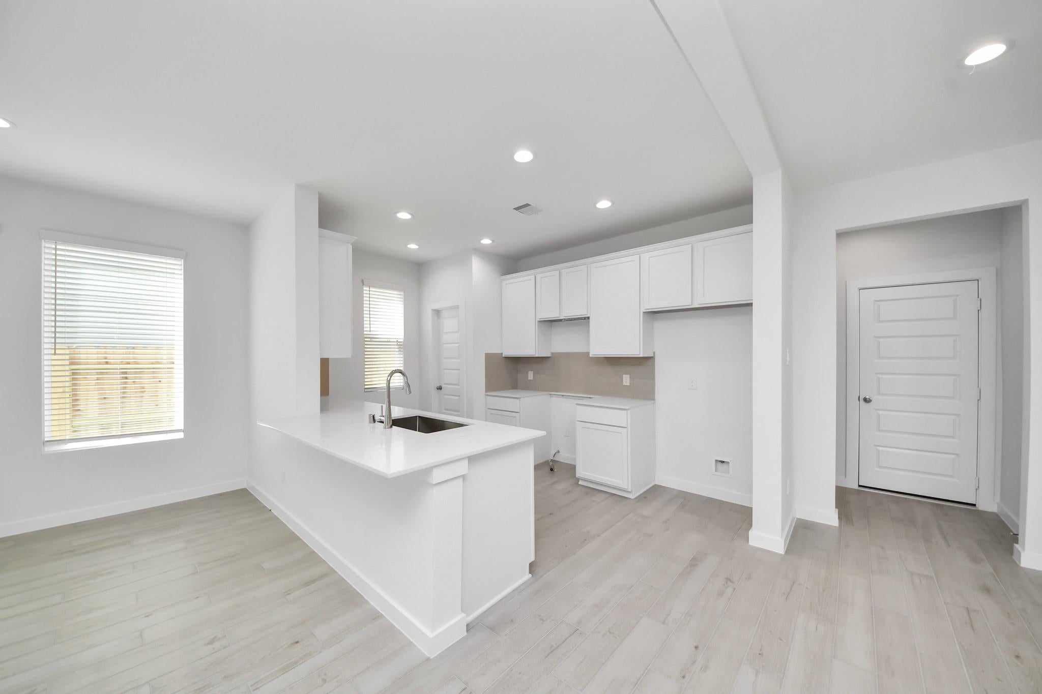 5814 Madison Trail Drive