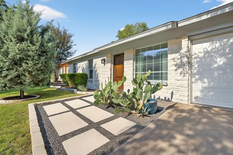 Photo of 5706 Breezewood Drive, Austin, TX 78745 (MLS # 87007651)