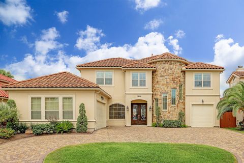 Photo of 1914 Mystic Arbor Lane, Houston, TX 77077 (MLS # 27324425)
