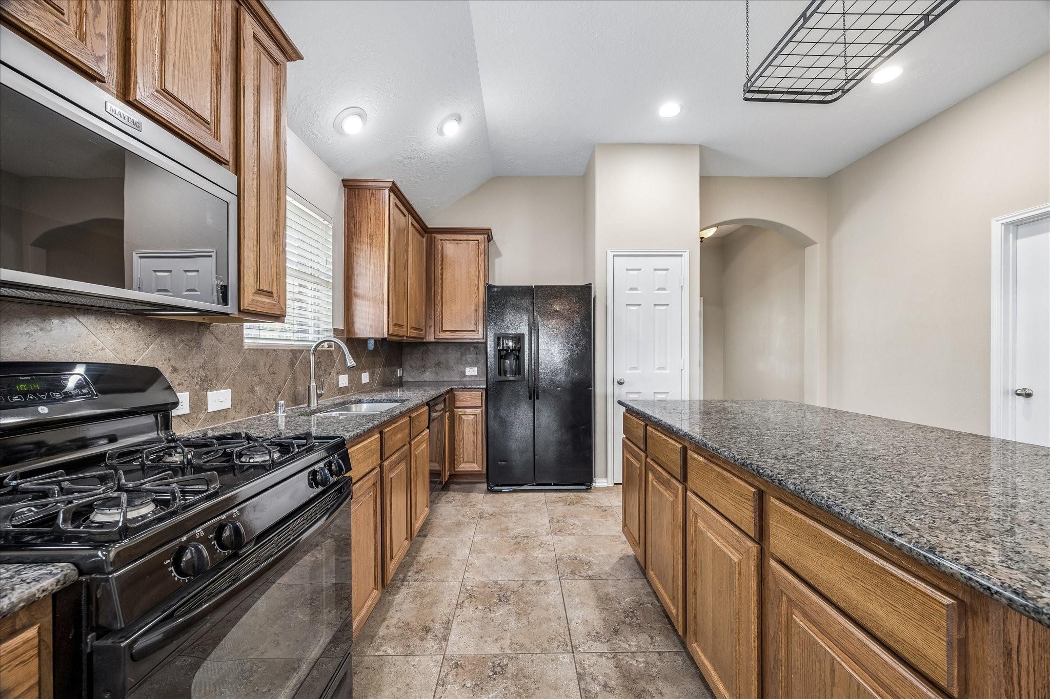 2404 Avalon Trace Lane