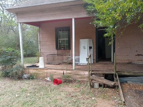 Photo of 1201 Cummings Street, Palestine, TX 75801 (MLS # 89280231)