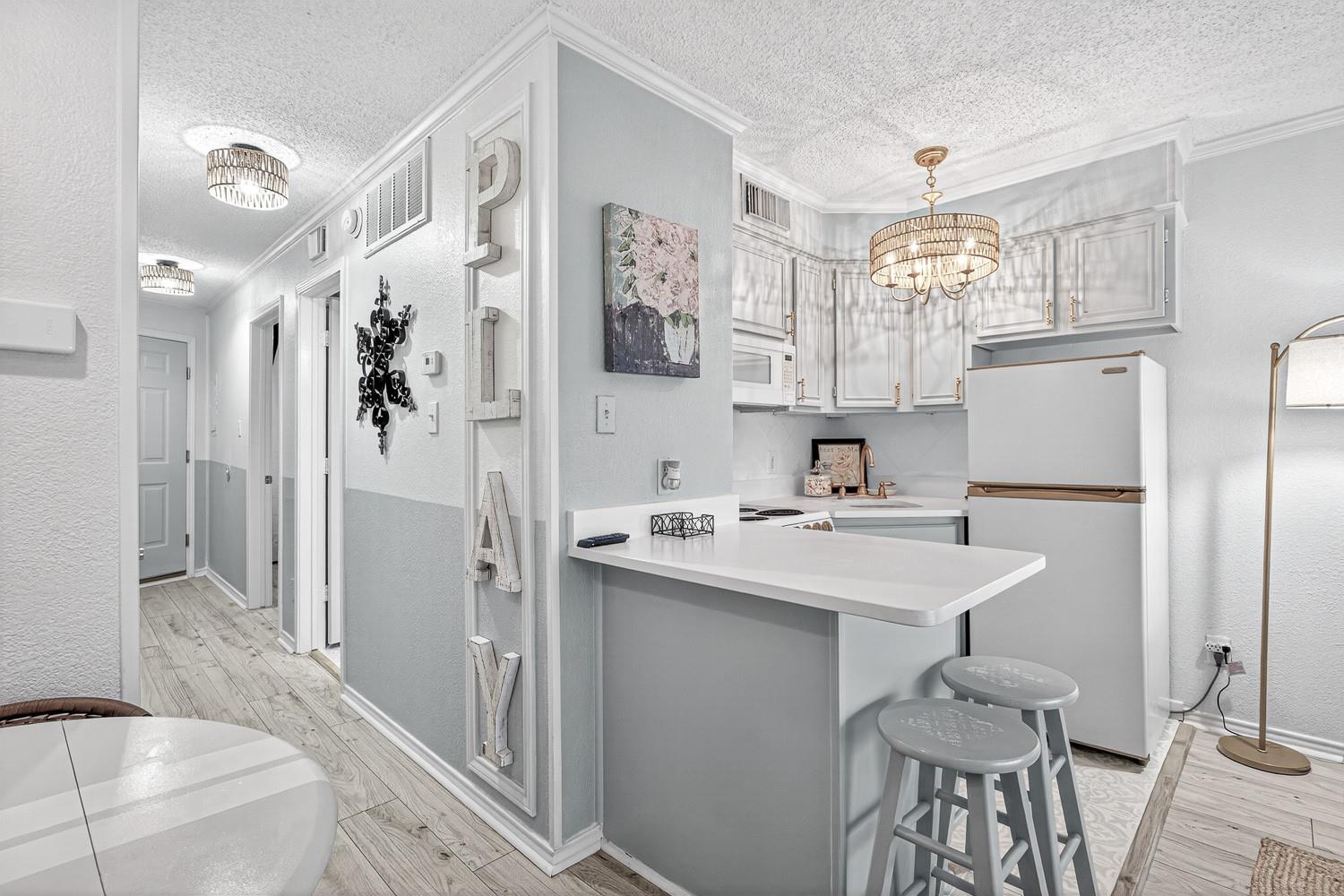 6102 Seawall Boulevard 229
