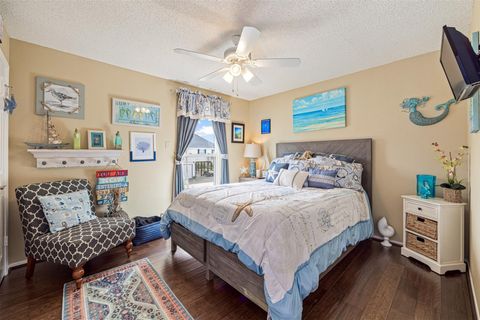 Tiny photo for 3908 Bridge Harbor Drive, Galveston, TX 77554 (MLS # 91833037)