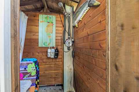 Tiny photo for 3908 Bridge Harbor Drive, Galveston, TX 77554 (MLS # 91833037)