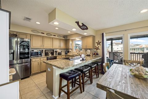 Tiny photo for 3908 Bridge Harbor Drive, Galveston, TX 77554 (MLS # 91833037)