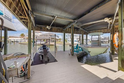 Tiny photo for 3908 Bridge Harbor Drive, Galveston, TX 77554 (MLS # 91833037)