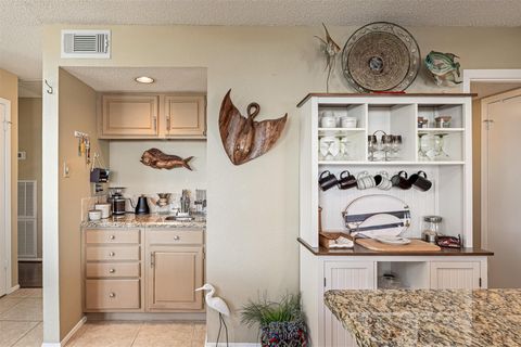 Tiny photo for 3908 Bridge Harbor Drive, Galveston, TX 77554 (MLS # 91833037)