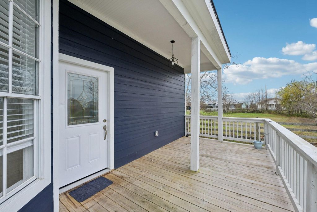 Photo of 11827 David St, Galveston, TX 77554 (MLS # 36377634)